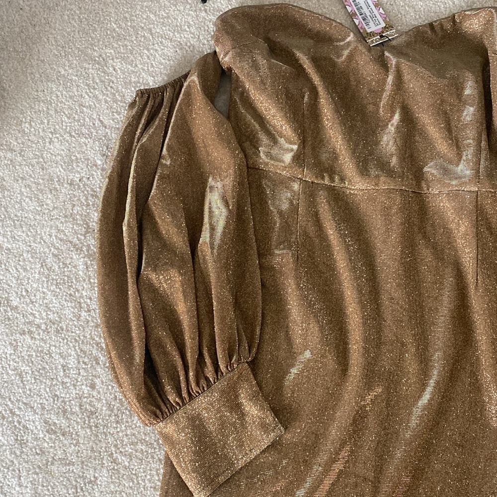 Boohoo off shoulder GOLD dress - Picture 5 of 12